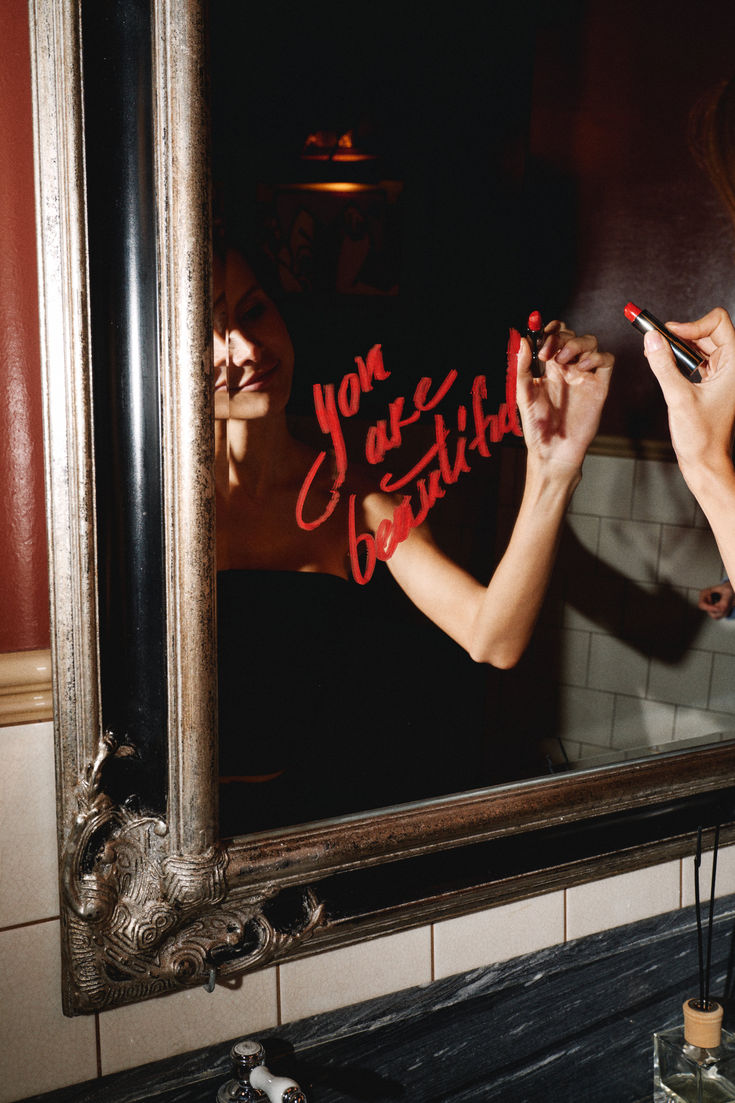 LOREMO Luxury Paris Lifestyle 